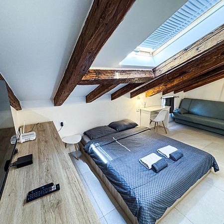 Damir Skomina Apartments Koper Exteriör bild