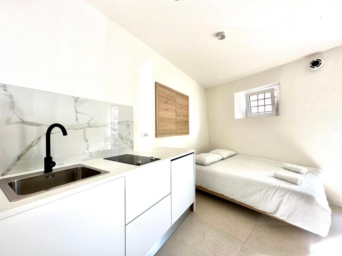 Damir Skomina Apartments Koper Exteriör bild