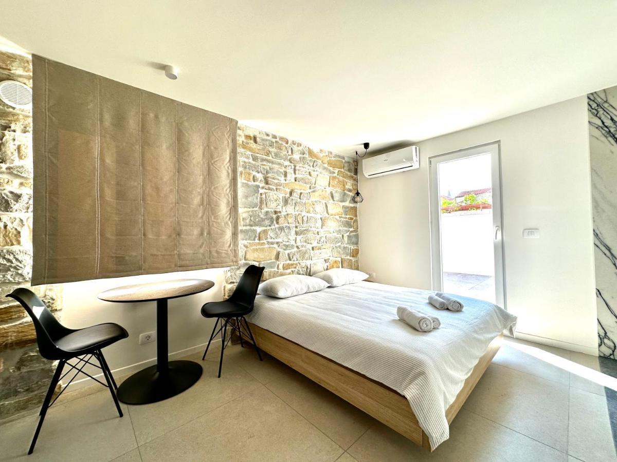 Damir Skomina Apartments Koper Exteriör bild